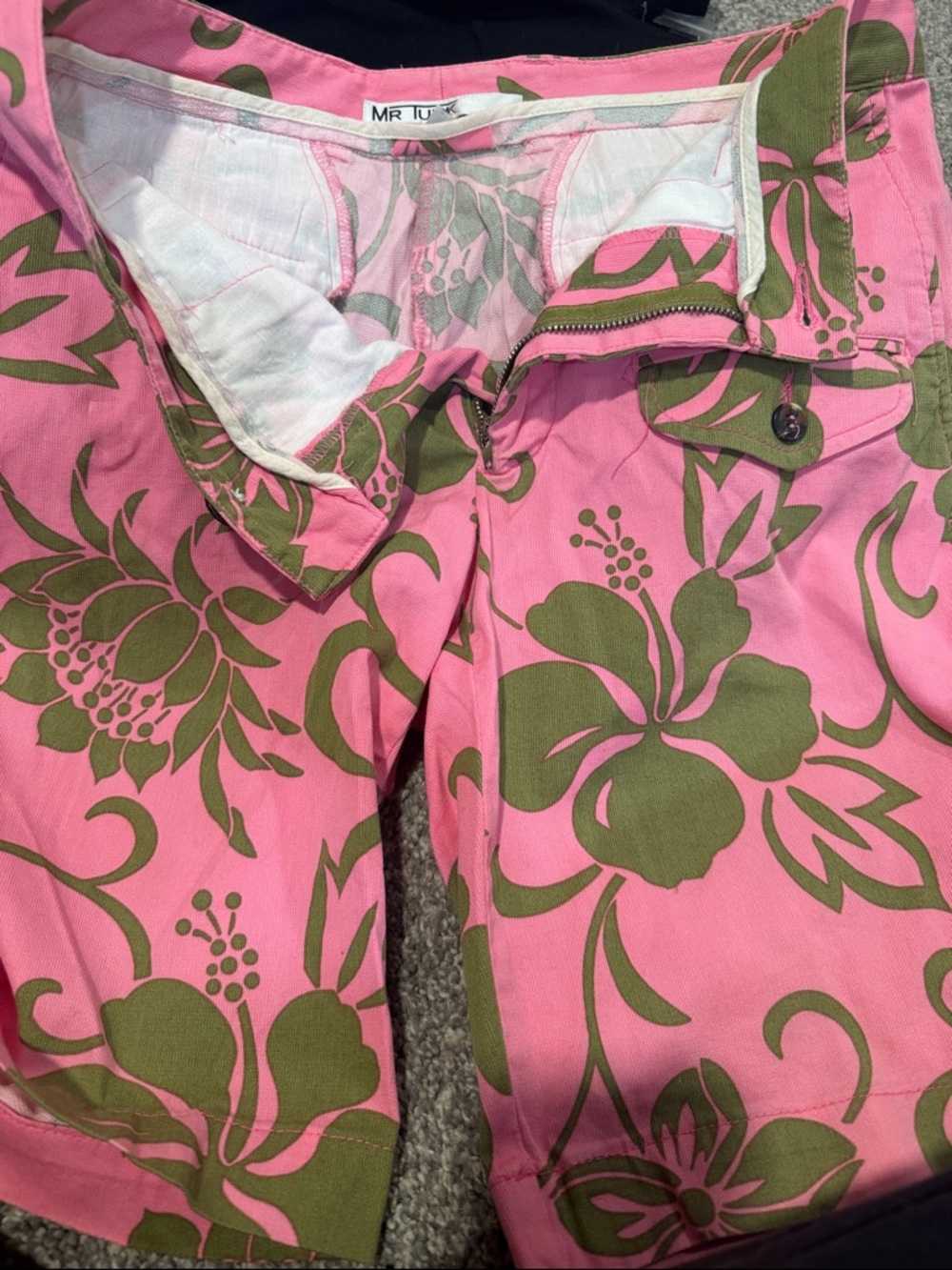Pink & Olive Floral Flat-Front Men's Shorts